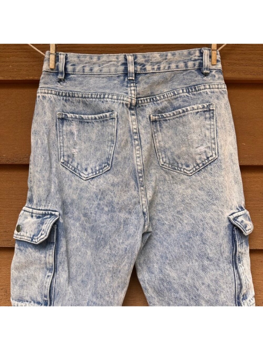 Distressed Acid Wash Denim Cargo Jogger Pants With Elastic Hem And Multiple Pock - Picture 9 of 13